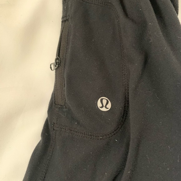 Lululemon Yoga Pants - Picture 6 of 7